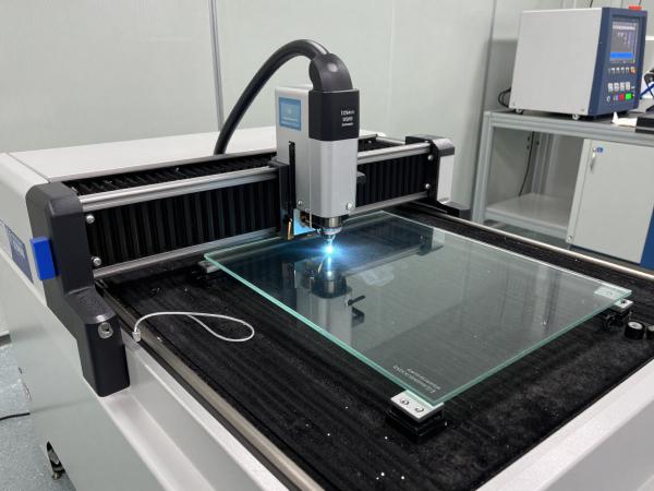 折疊屏玻璃紅外飛秒激光切割 (7)